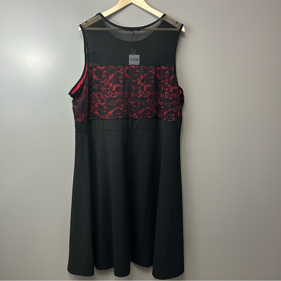 NWT Sloane & Sadie Black and Red Lace Dress Plus Size 4X - Picture 4 of 9